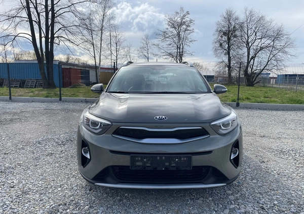 Kia Stonic cena 59900 przebieg: 60302, rok produkcji 2018 z Nysa małe 667
